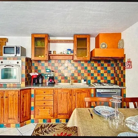Apartamento Castelsardo Central Apartment *