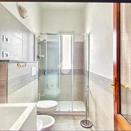 Castelsardo Central Apartment Apartamento *