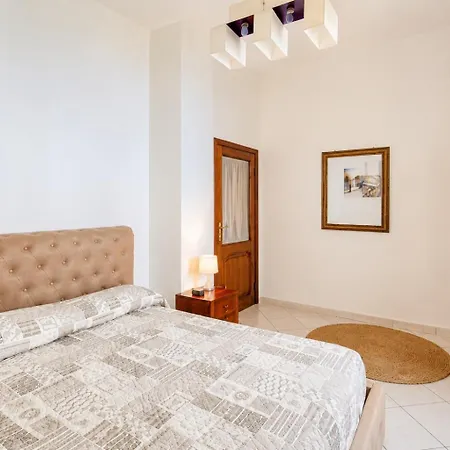 Apartamento Castelsardo Central Apartment *