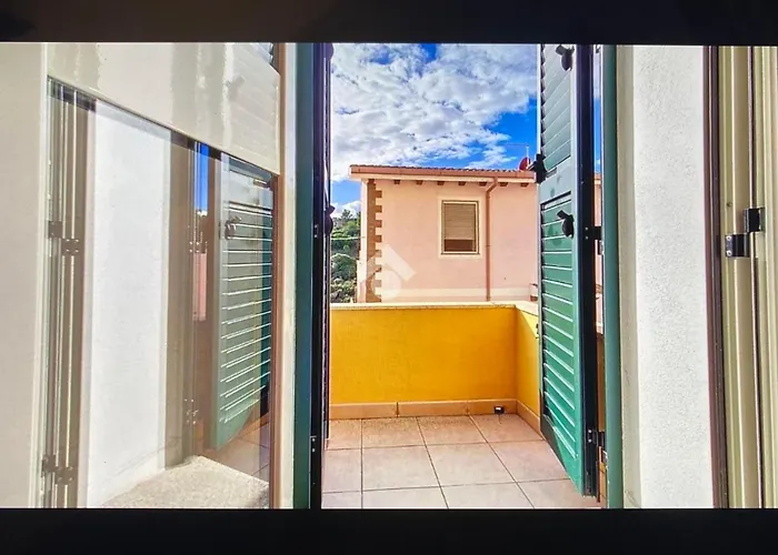 Castelsardo Central Apartment Apartamento Castelsardo